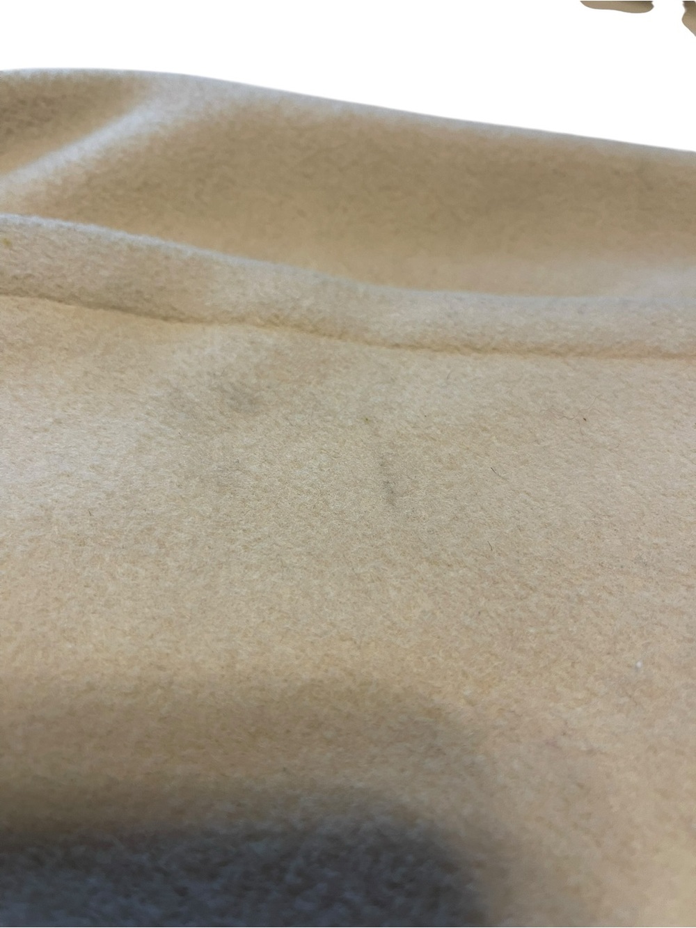 Cream Satin-Lined Coat Interior Detail - Picture 3 of 9
